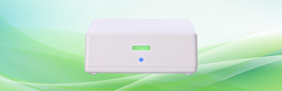片手で持てるコンパクトな機器です。